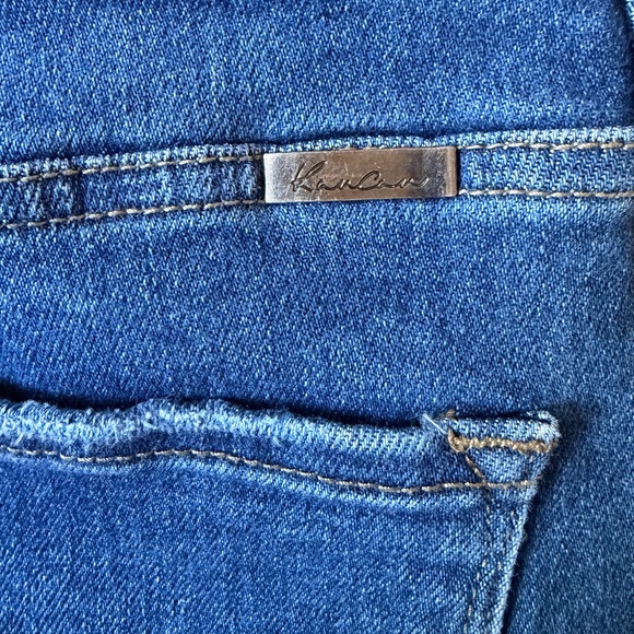 KanCan Women’s Flare Jeans Size 3 Raw Hem Denim Boho Y2K - Picture 3 of 6